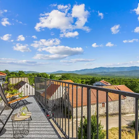 Aurora Dalmatica بيت للعطل *