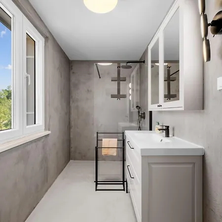 Aurora Dalmatica بيت للعطل Caporice