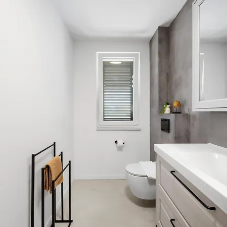 Aurora Dalmatica Caporice